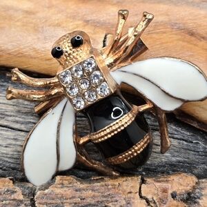 Copper-Tone Bee Brooch w/ White & Black Enamel & Clear Glass Crystals 1¼" X 1"